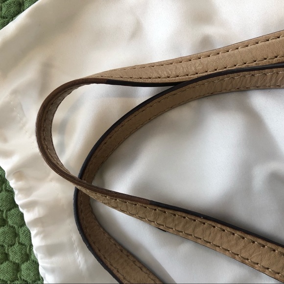 Michael Kors Signature Tote in Brown w/ Duster - Picture 9 of 14